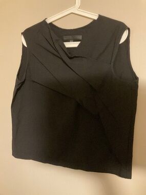 Stunning cotton blend blouse size small by Veronique miljkovitch